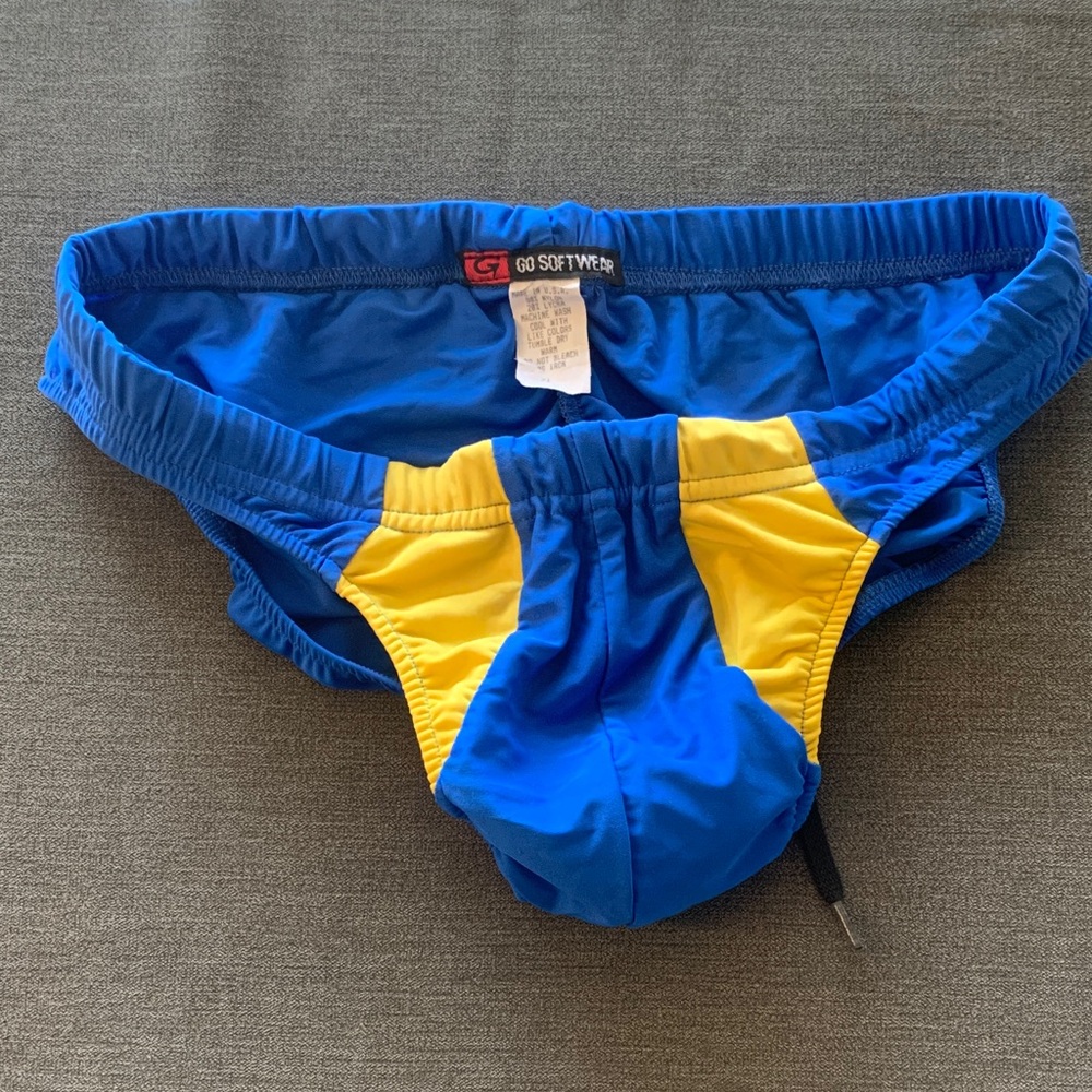 Go Softwear Men's Blue and Yellow Swim Briefs